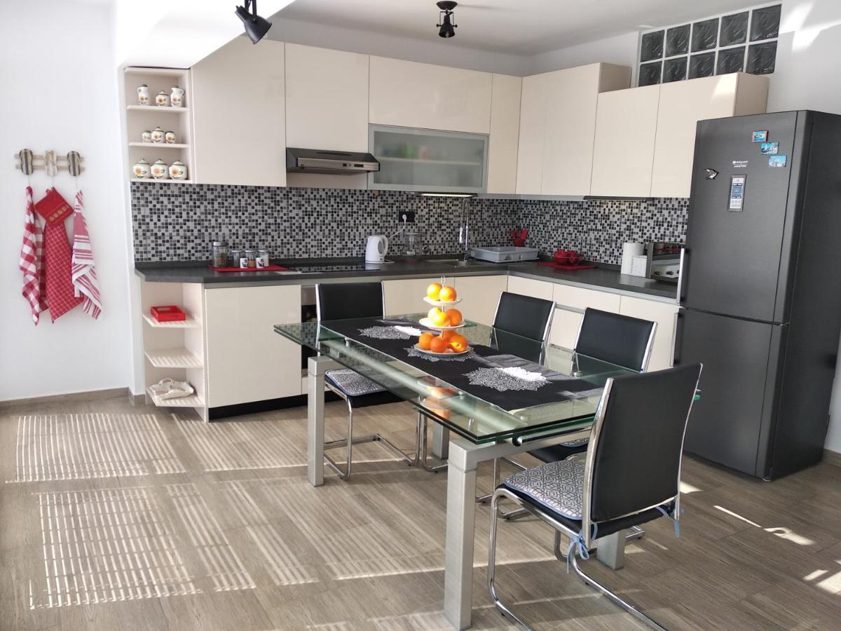Apartman Angela 里耶卡 外观 照片